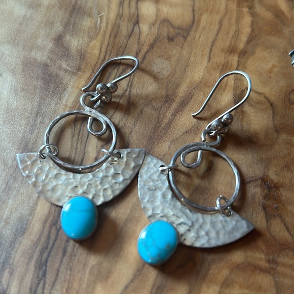House of Bangles Hammered Sterling Turquoise Earrings From Mexico - Picture 4 of 6